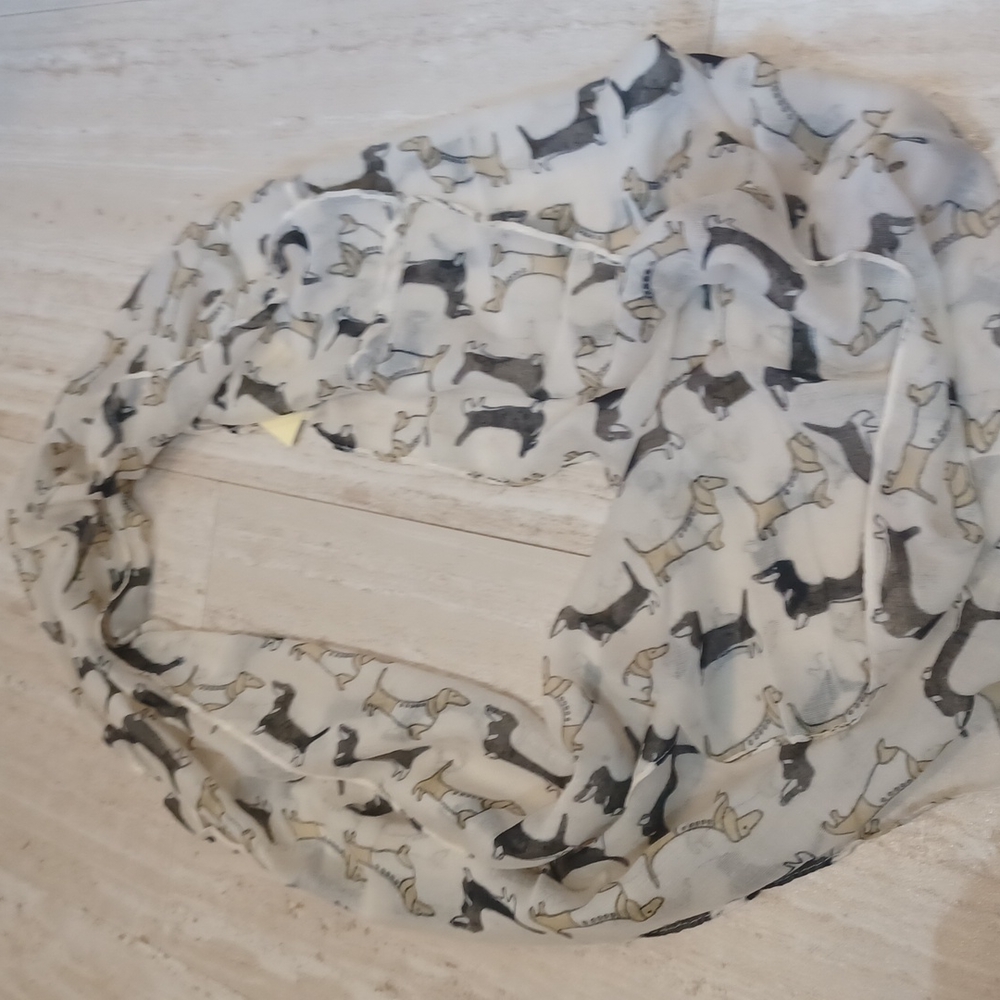 NWT Rapti Infinity Dachshund Scarf - Picture 4 of 6
